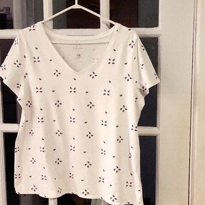 Essential women's T-shirts Size XL